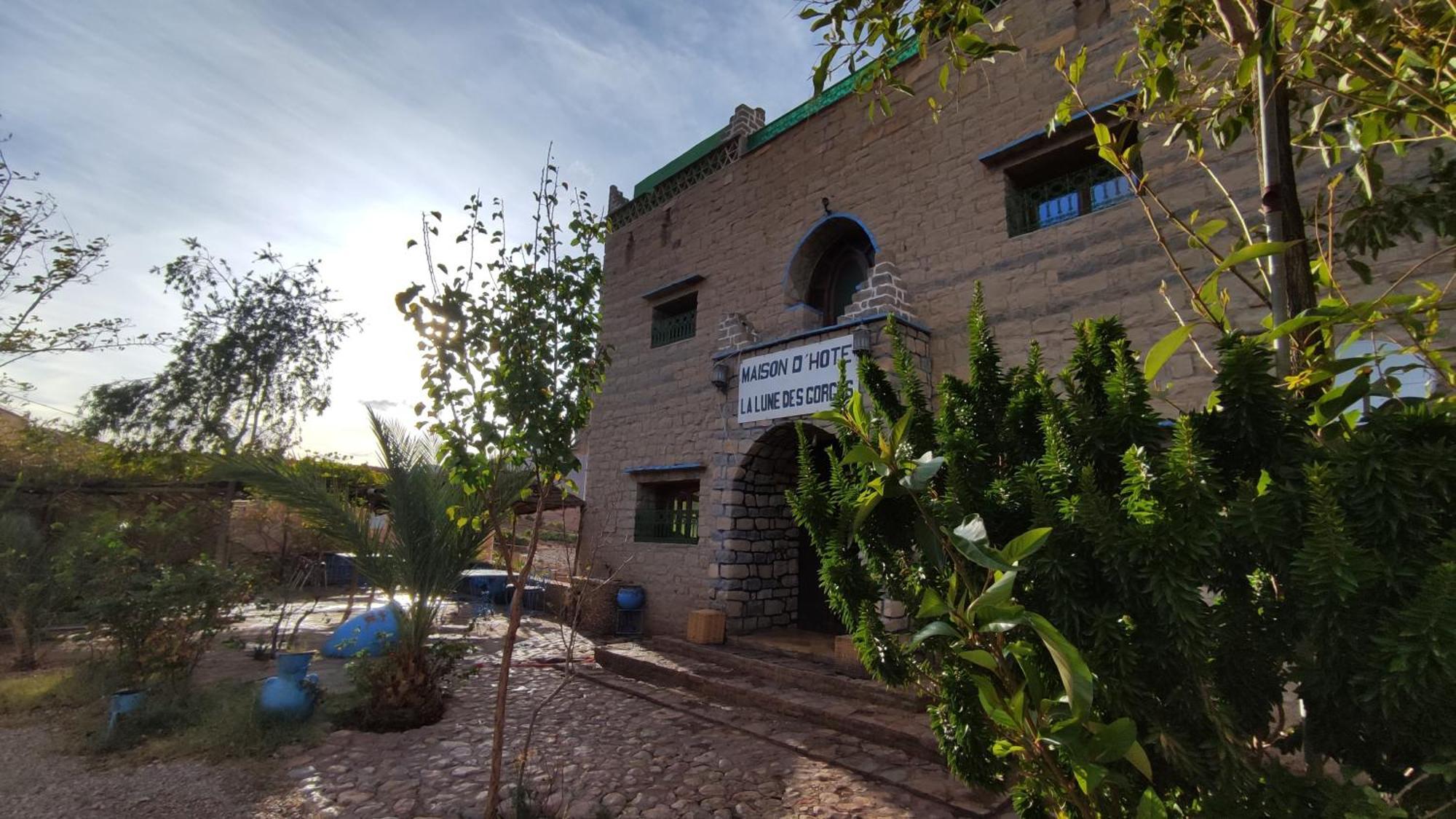 Maison La Lune Des Gorges Тингир Экстерьер фото