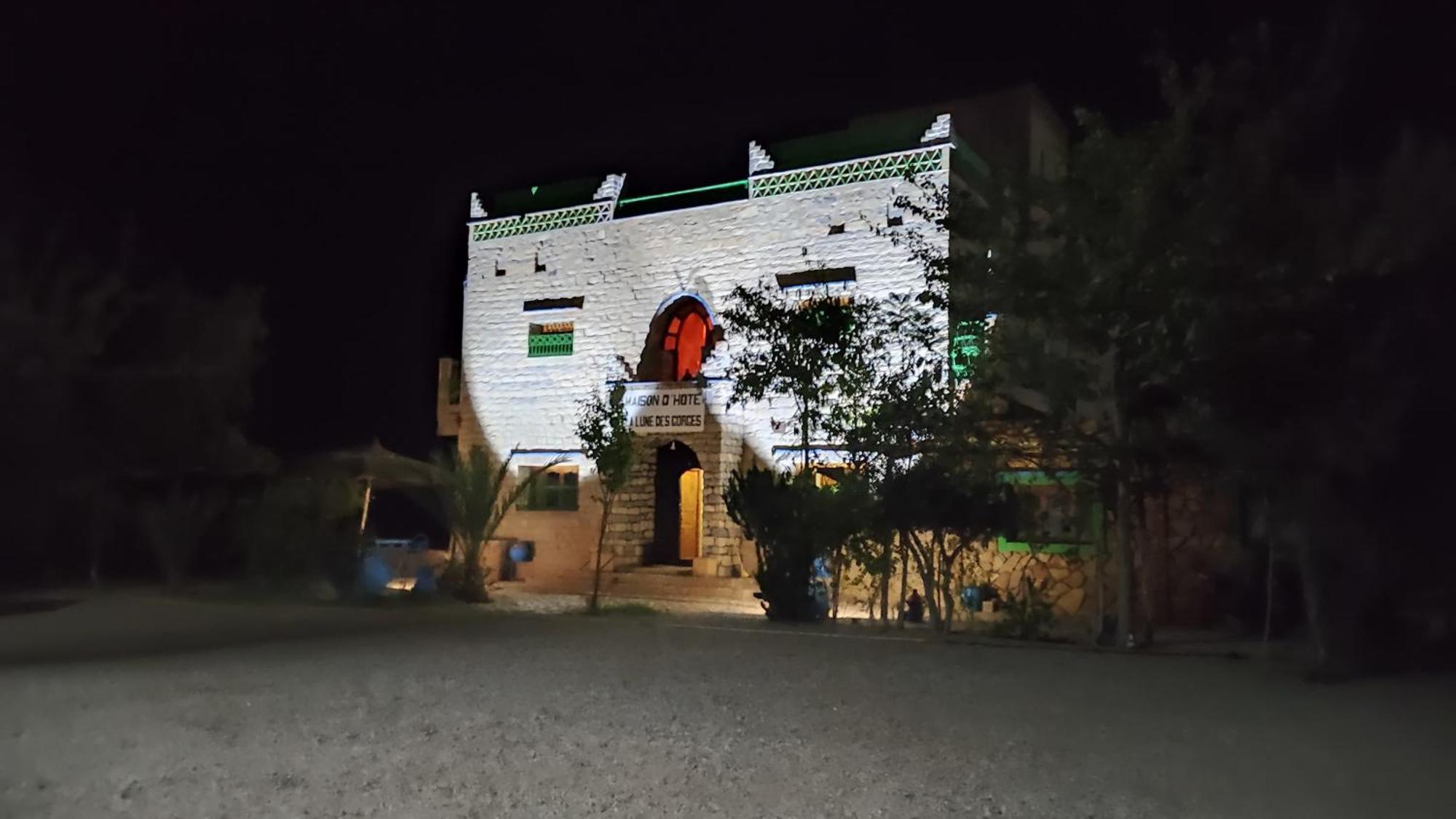 Maison La Lune Des Gorges Тингир Экстерьер фото